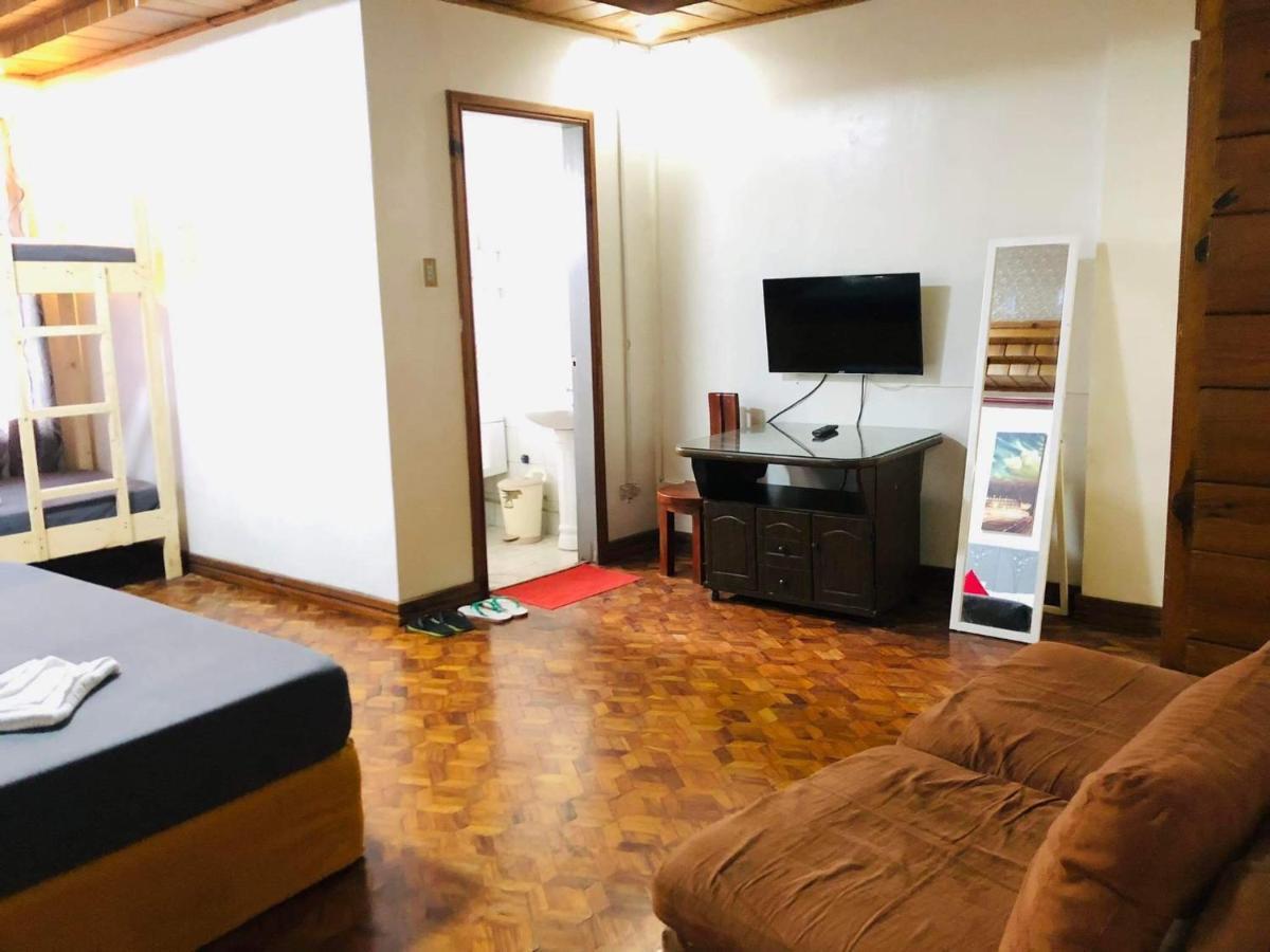 Twentyfour- Seven Transient House Panzió Baguio City Kültér fotó